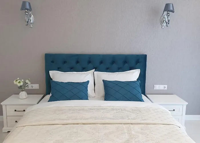 Comfortable Apartments Near The Sea .