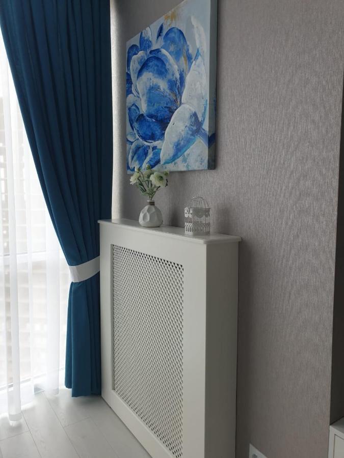 Comfortable Near The Sea .